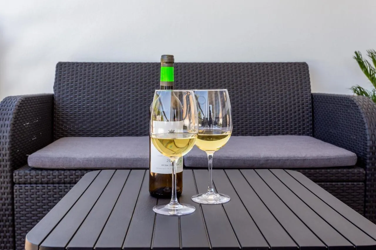 Apartment Downtown Lovers Home By Seewest Lagos Portugal